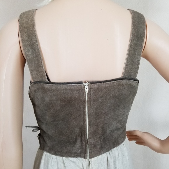 Suede german dress - Picture 4 of 8